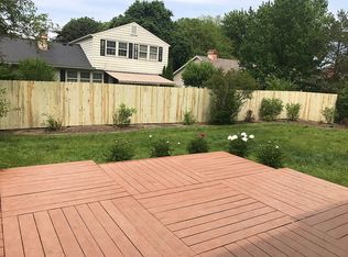 2651 Renshaw Dr, Troy, MI 48085