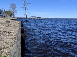 306 Harrier Ct, Elizabeth City, NC 27909