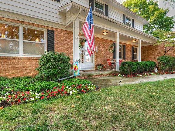 2nd image of 4405 Shady Hill Ln