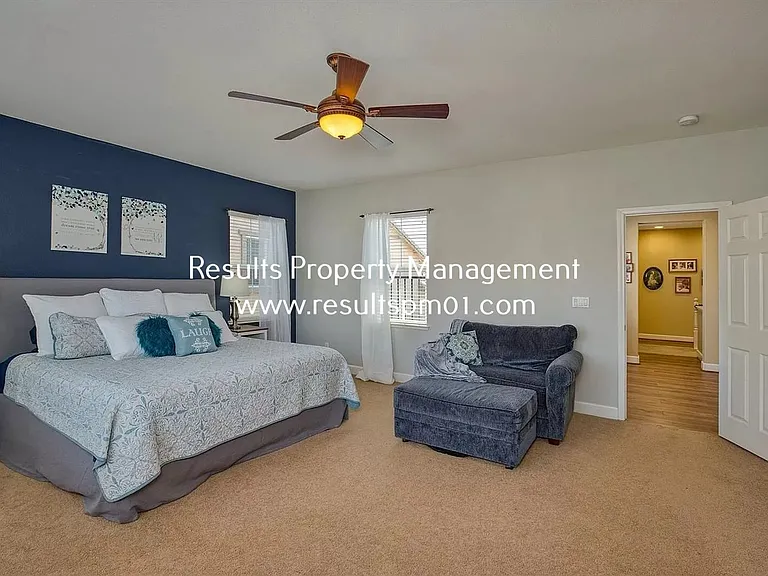 2425 Foxcroft Cir — Photo 5