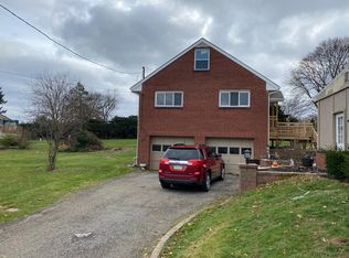 933 4th St, Beaver Falls, PA 15010