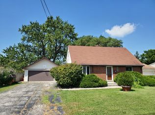 8124 Natoma Ave, Burbank, IL