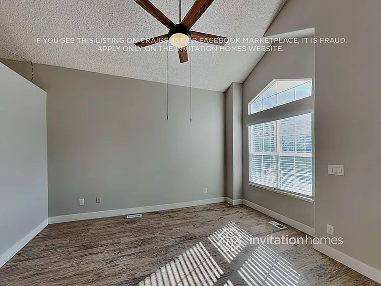 2255 Jeanette Way — Photo 18