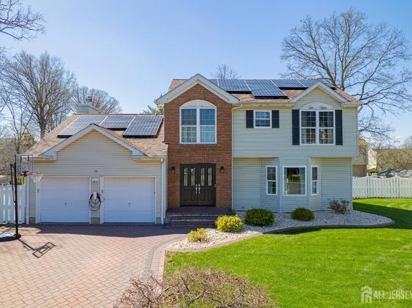 38 Johanna Ct, Piscataway, NJ 08854