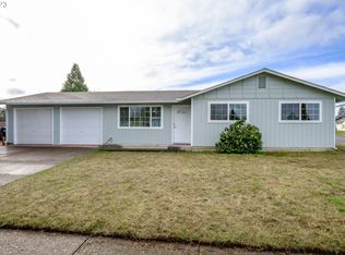 5355 D St, Springfield, OR 97478