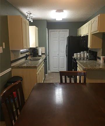 5th image of 6333 Hunters Glen Dr
