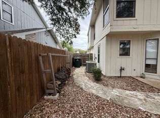 2503 Autrey Dr, Leander, TX 78641