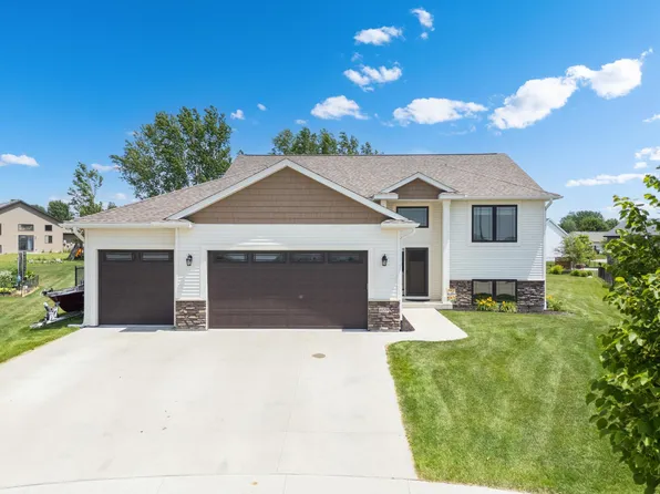 6278 55th Ave NW, Rochester, MN 55901