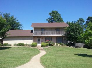 15 Spring Valley Cir, Longview, TX 75605