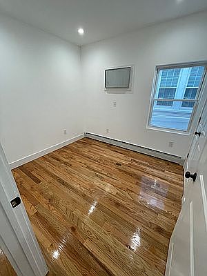 4th image of 24-37 Beach Channel Dr #1