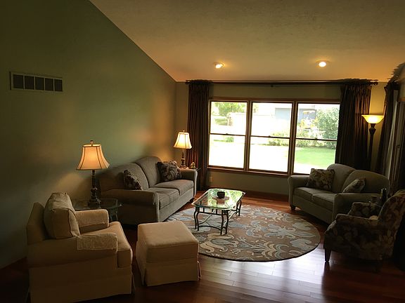4th image of 2307 Sheridan Dr