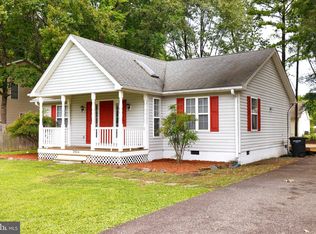 2824 Wakefield St, Colonial Beach, VA 22443