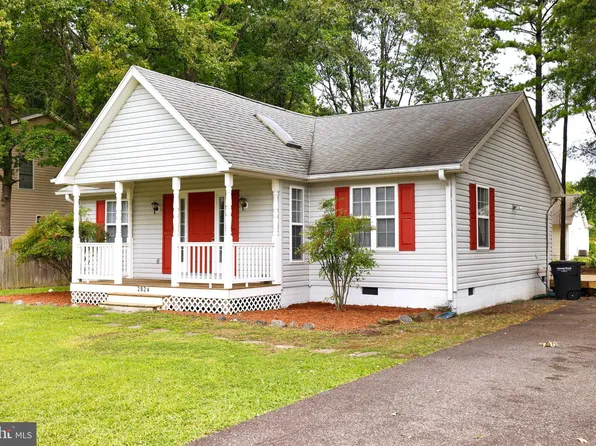 2824 Wakefield St, Colonial Beach, VA 22443