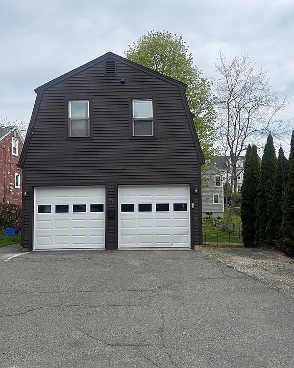1st image of 5 Evans Rd #R
