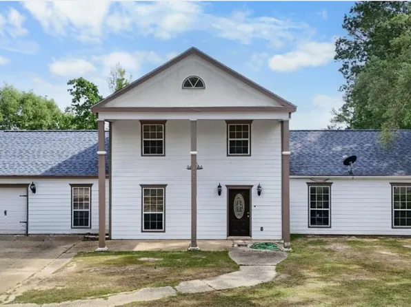 1975 Bayside Dr, Biloxi, MS 39532