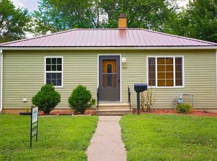 1177 Easton Ave, Waterloo, IA 50702