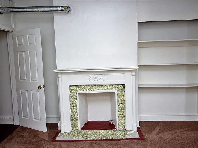 2829 Saint Paul St — Photo 9