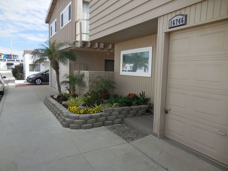 2nd image of 16746 16th St #C