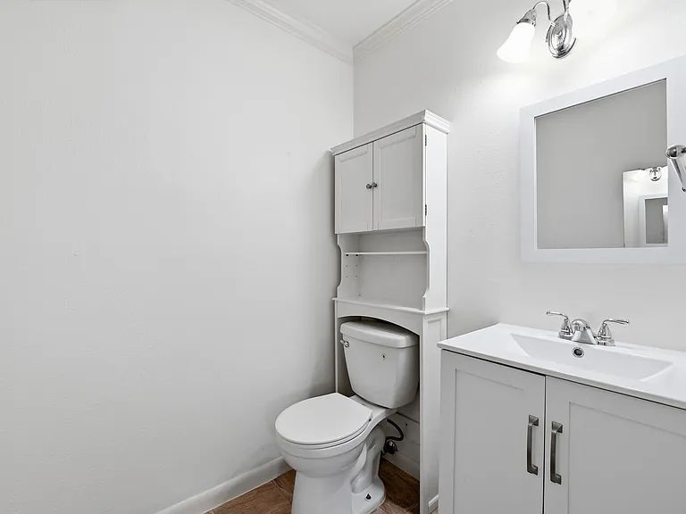 2712 Saint Edwards Cir #A — Photo 15