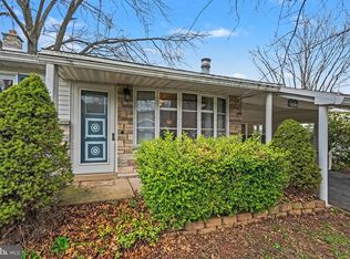 907 Meadow Ln, Millersburg, PA