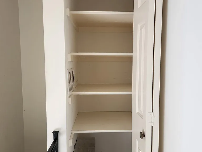 105 Ridge Ave — Photo 6
