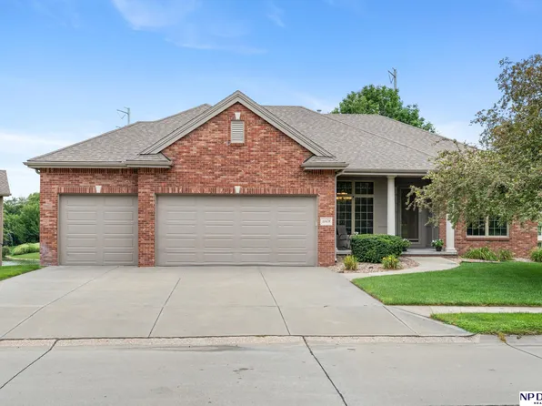 10478 S 179th St, Omaha, NE 68136