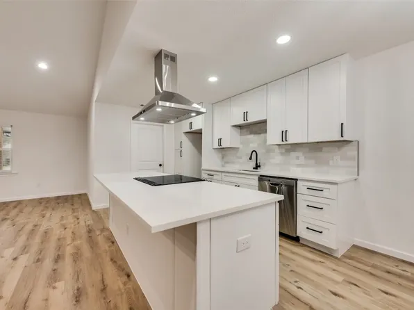 812 Warwick Dr, Plano, TX 75023
