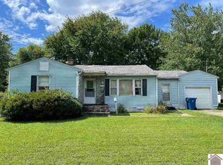 915 N 18th St, Murray, KY 42071