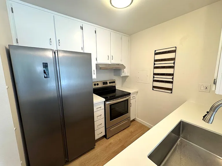 390 E Surfside Dr — Photo 9