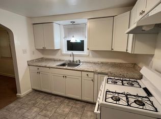 217 Burdine Ave #1, Pittsburgh, PA 15227