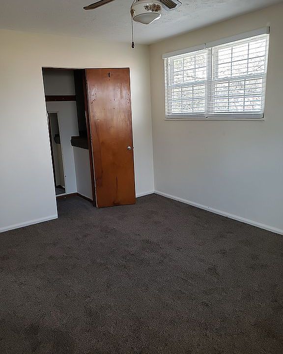 1st image of 30-40 Flanders Ln #30-40
