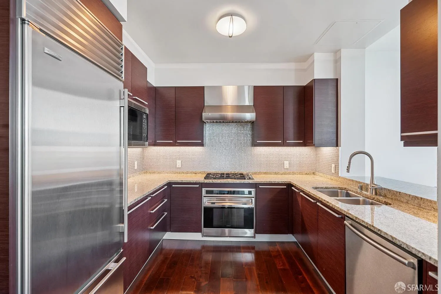 2 bed, 2.0 bath, 1639 sqft, $14,990 — Photo 3