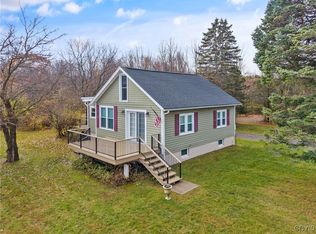 4814 McDonald Rd, Syracuse, NY 13215
