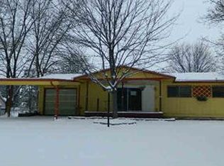 4080 Ridgewood Dr, Bay City, MI 48706