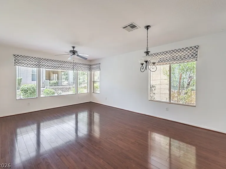 5389 Progresso St — Photo 12