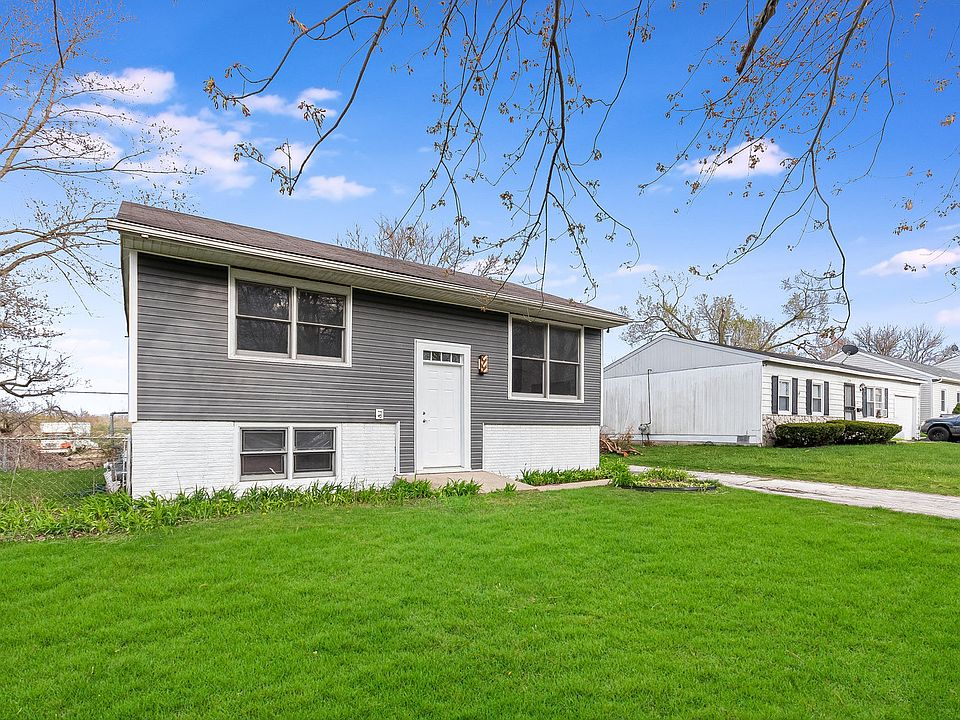 1st image of 22203 Brookwood Dr