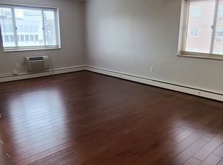 5551 Centre Ave APT 414, Pittsburgh, PA 15232