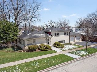 5841 W 87th Pl, Oak Lawn, IL 60453