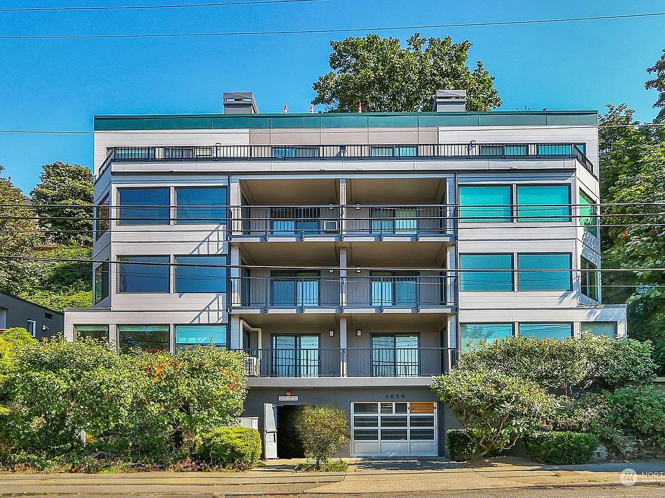 1st image of 1028 Lakeview Boulevard E #12