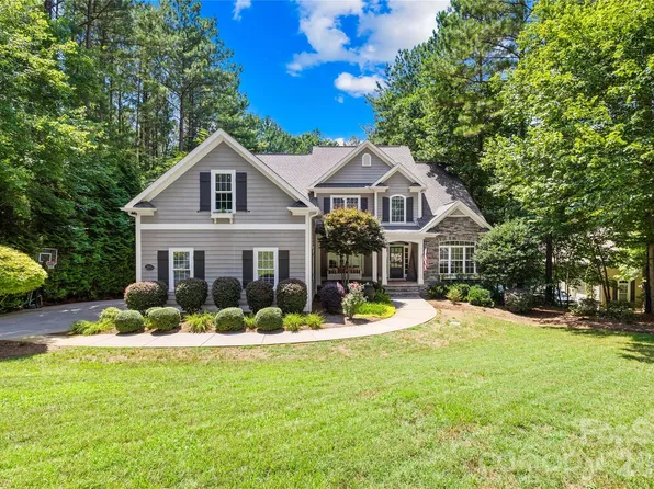 2455 Talbot Ct, Sherrills Ford, NC 28673