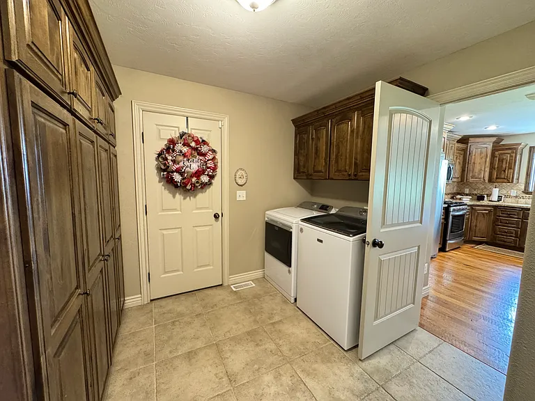 4800 Pevero Dr — Photo 16