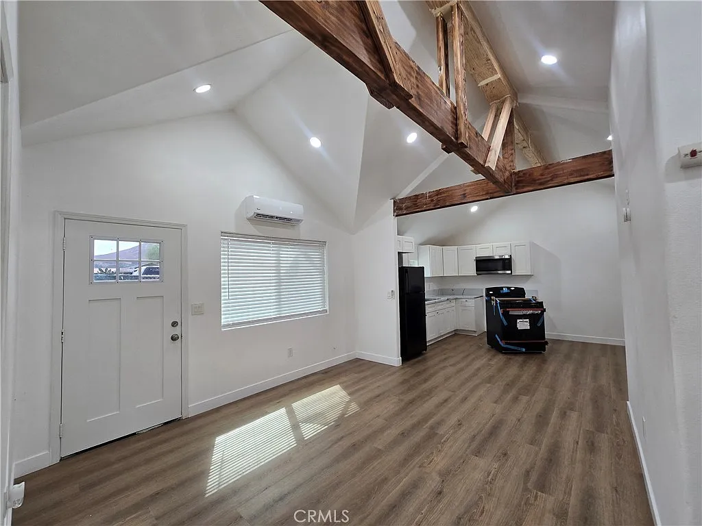 2 bed, 800 sqft, $2,900 — Photo 4