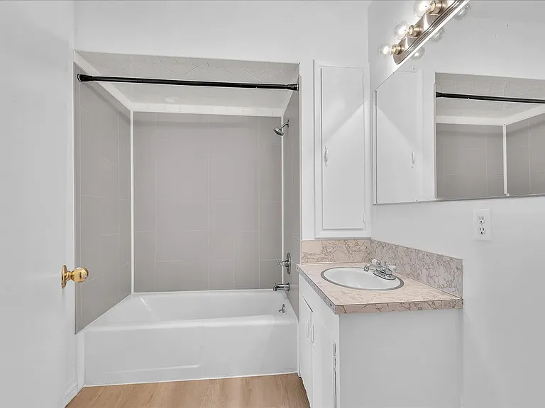 9710 S Corbett Ln — Photo 7
