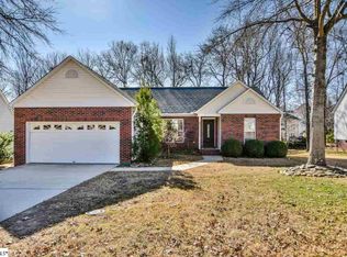 304 Cresthaven Pl, Simpsonville, SC 29681