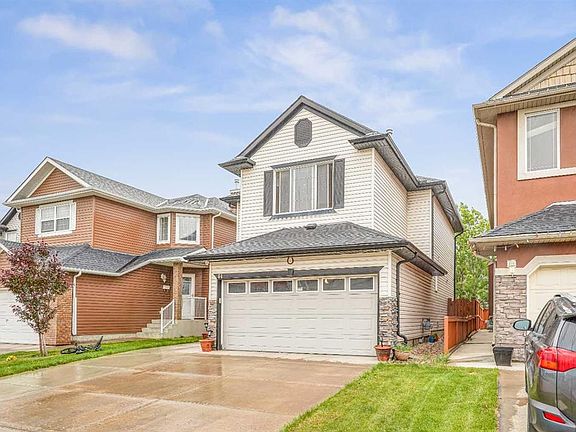 5th image of 84 E Saddletree Close NE