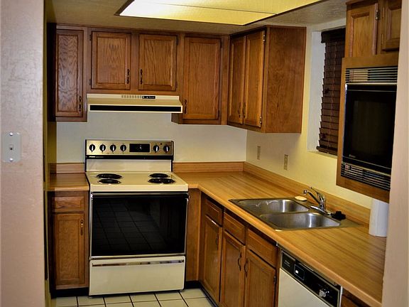 3rd image of 1500 N Sunview Pkwy #87