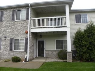 837 Boulder Trl, Racine, WI 53406