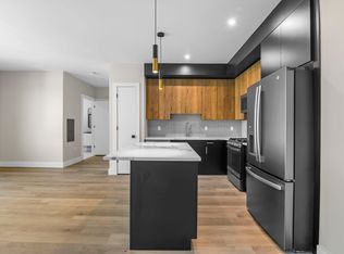 2021 Jones Rd #203, Fort Lee, NJ 07024