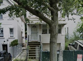 123 Roe St, Staten Island, NY 10310