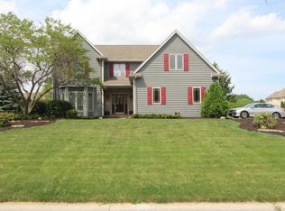 4804 Newport Ln, Racine, WI 53403